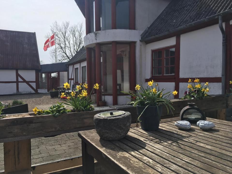 Praestogaard Bed & Breakfast Dış mekan fotoğraf